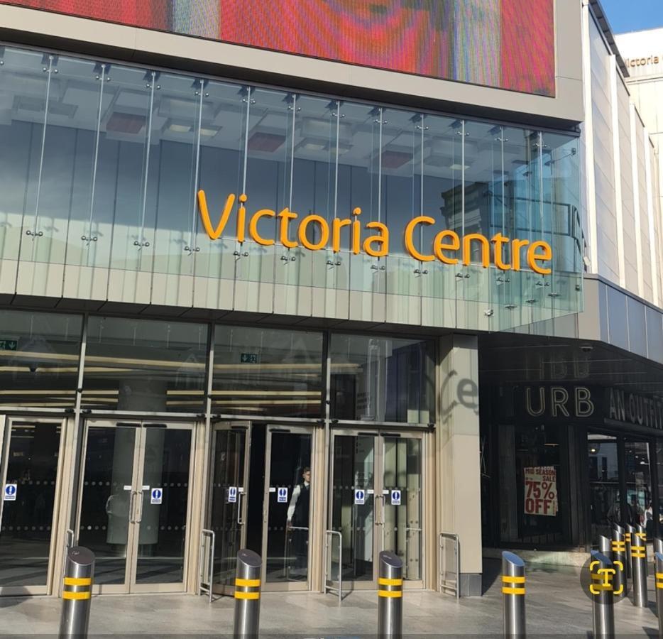 Victoria Centre Apartments: Central Shopping Hub with 24/7 Access Nottingham Exterior photo