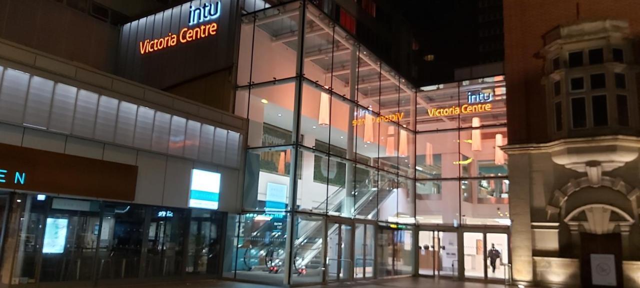 Victoria Centre Apartments: Central Shopping Hub with 24/7 Access Nottingham Exterior photo